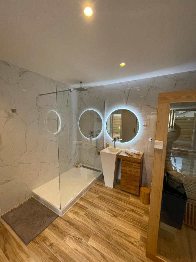 Luxury Spa Vallon Vallon-Pont-dʼArc Exterior foto